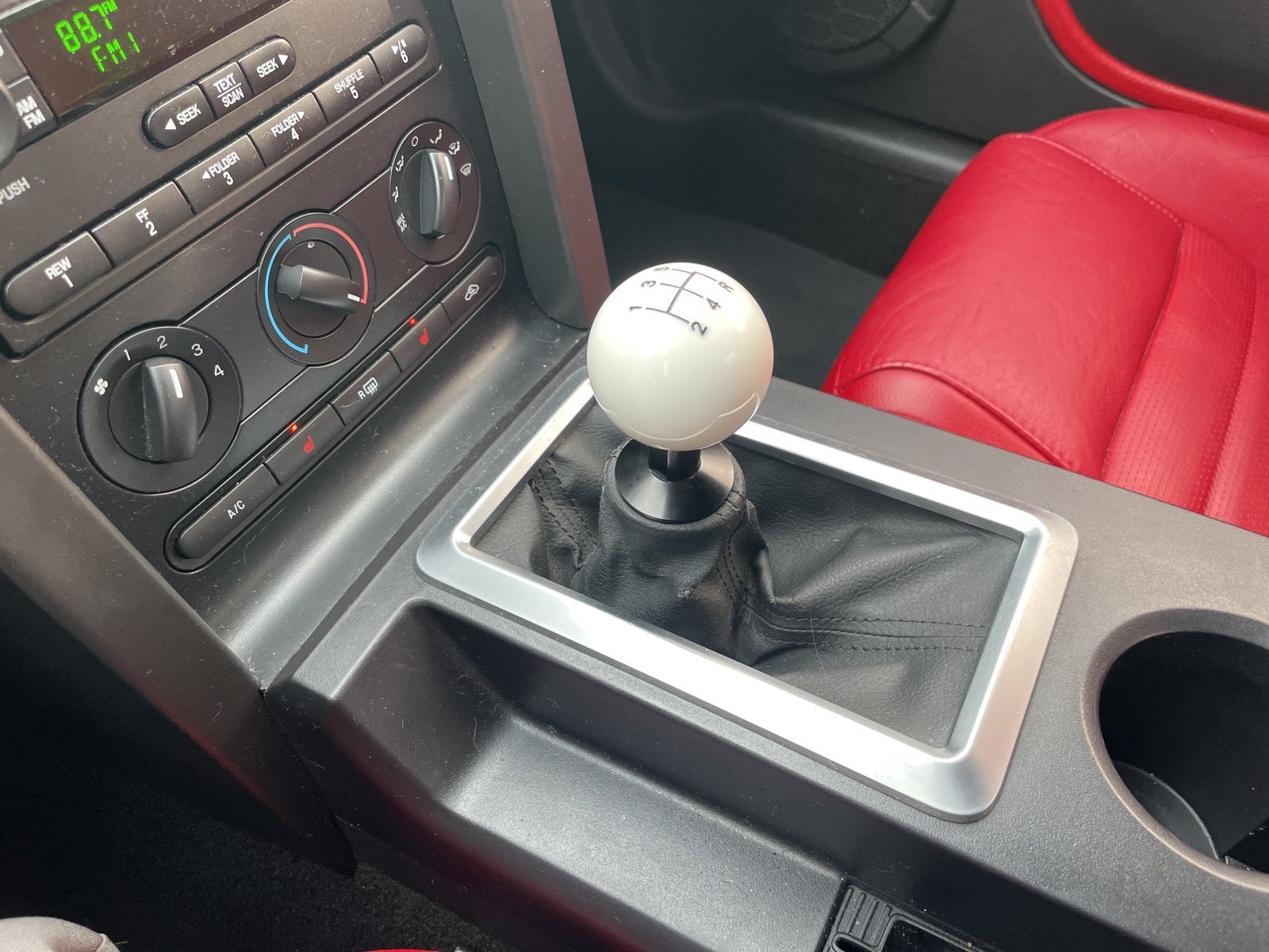 2007 Ford Mustang GT Deluxe