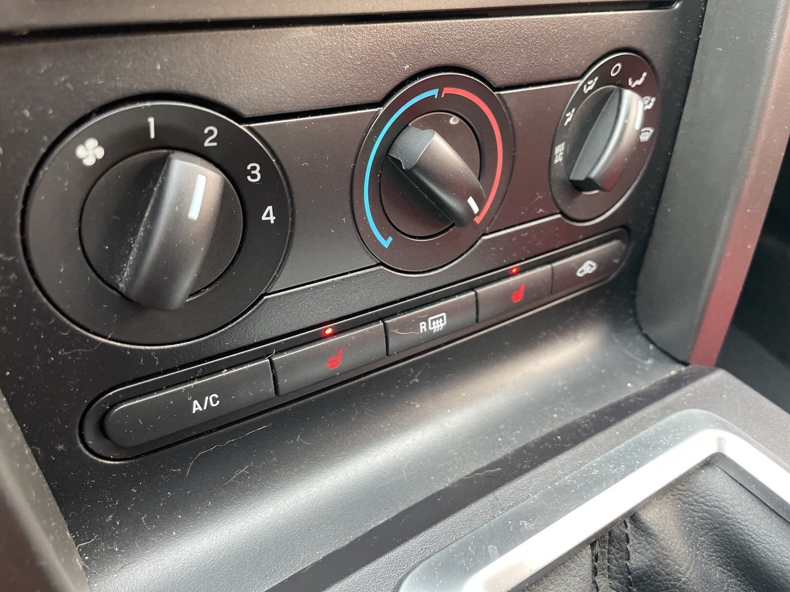 2007 Ford Mustang GT Deluxe