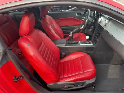 2007 Ford Mustang GT Deluxe