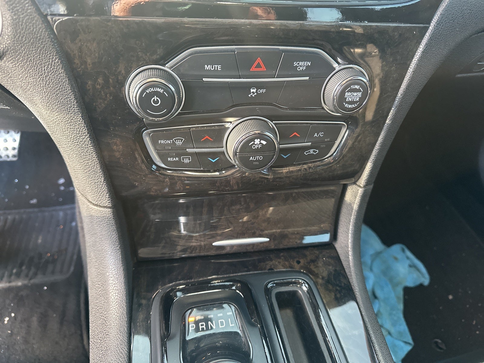 2019 Chrysler 300 Limited