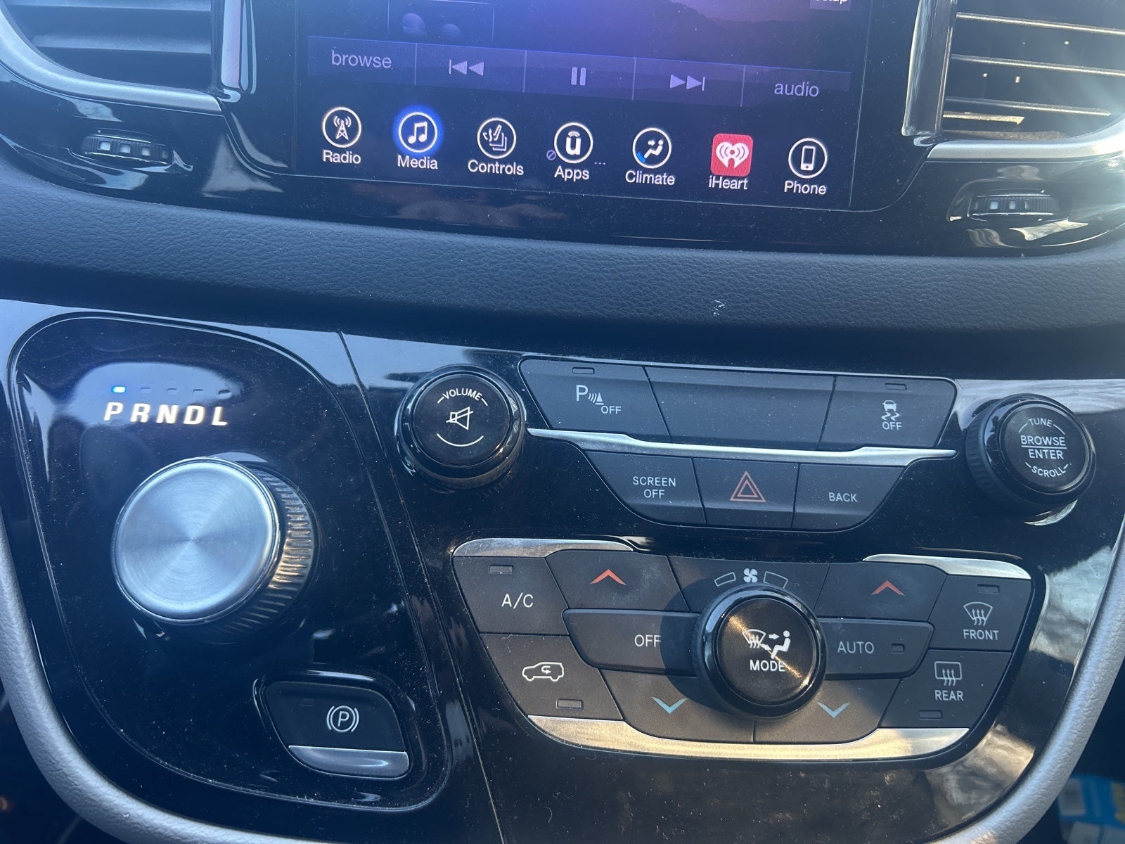 2017 Chrysler Pacifica Touring L