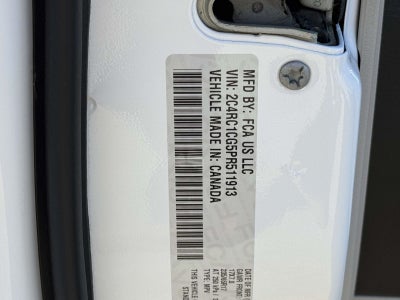 2023 Chrysler Voyager LX