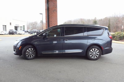 2020 Chrysler Pacifica Touring L Plus