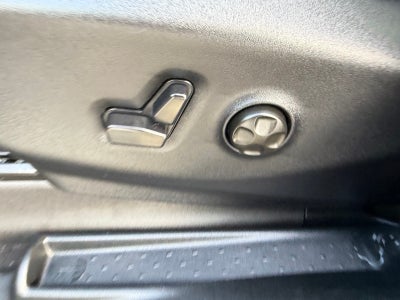 2025 Chrysler Pacifica Hybrid Select