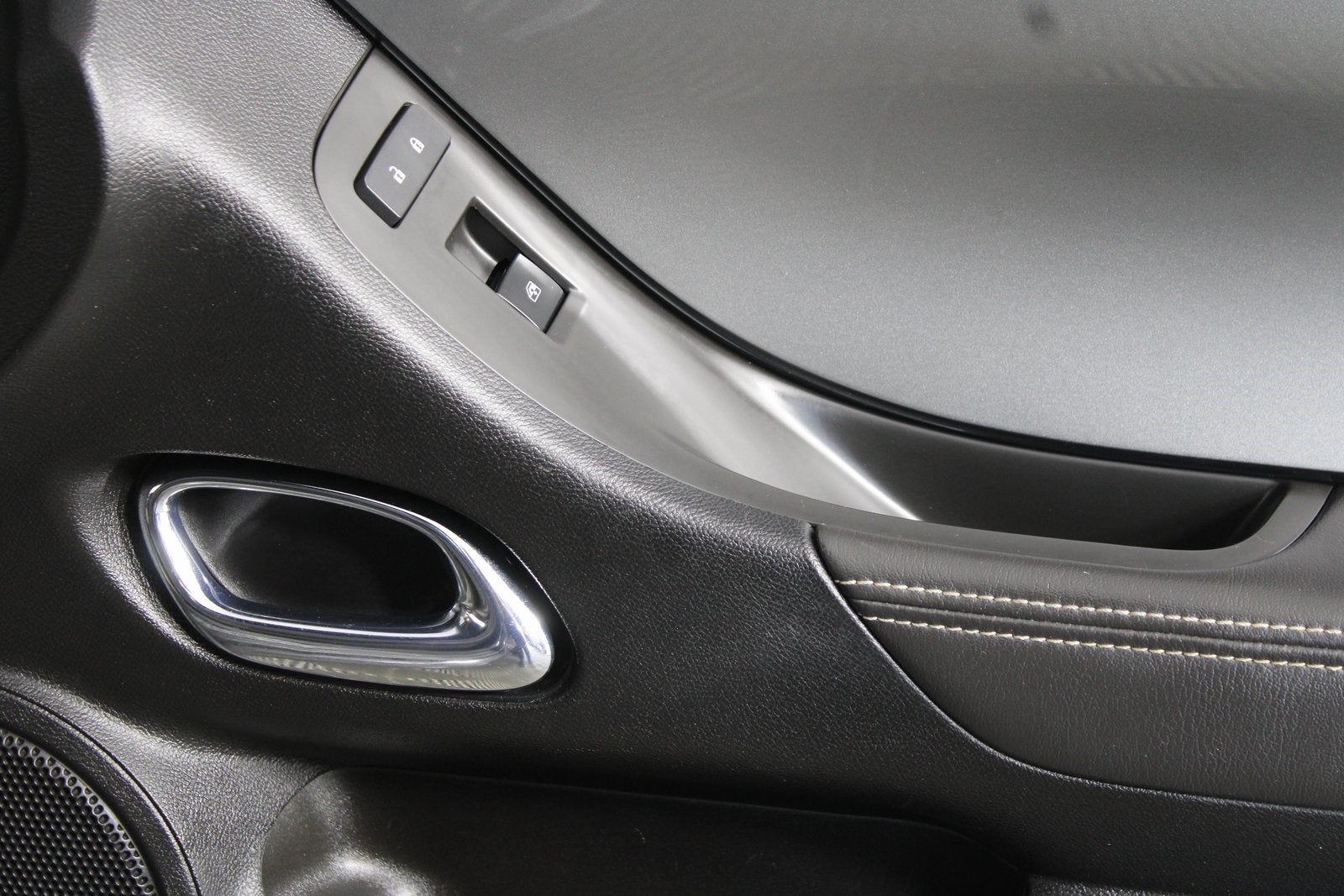 2012 Chevrolet Camaro SS 2SS