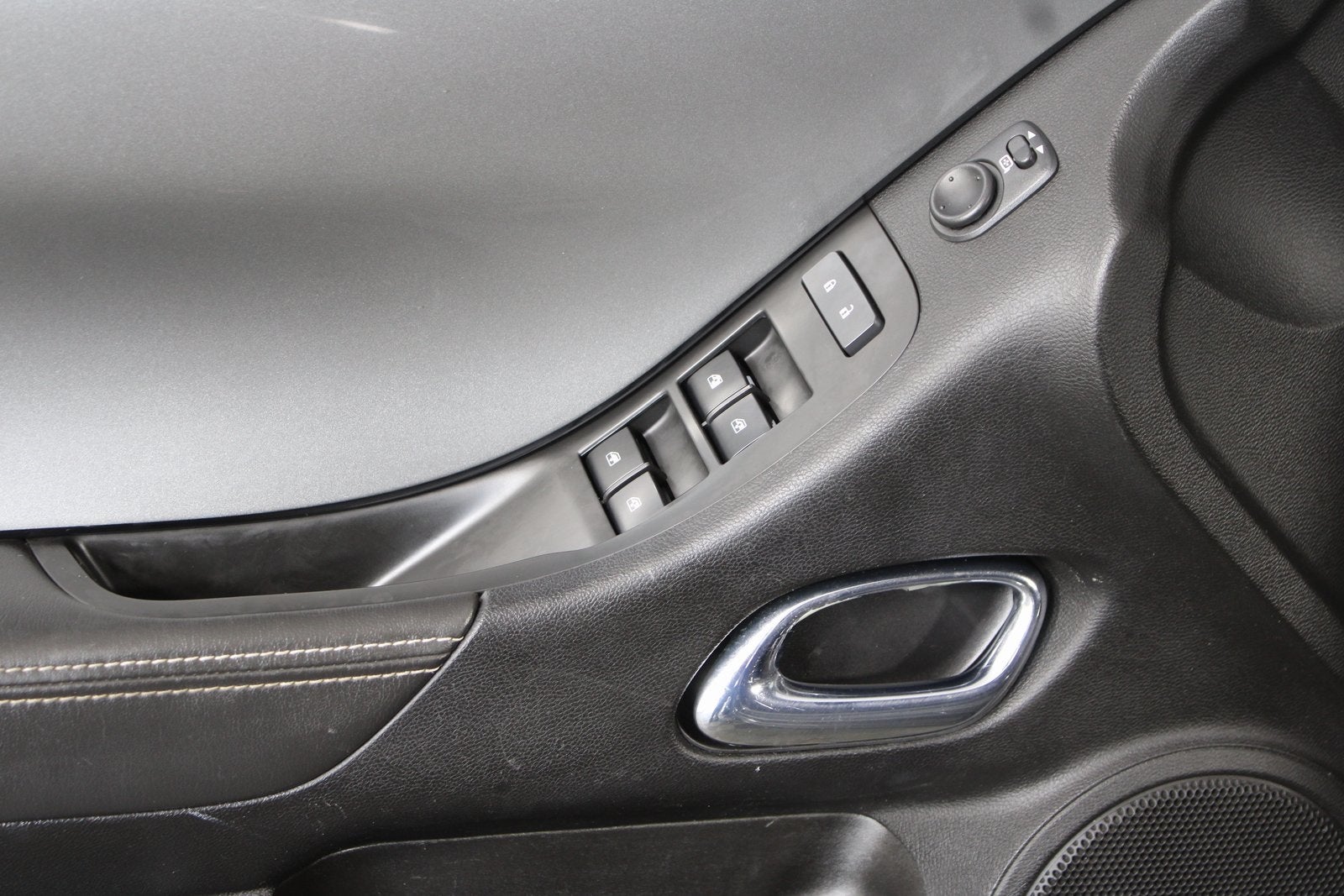 2012 Chevrolet Camaro SS 2SS