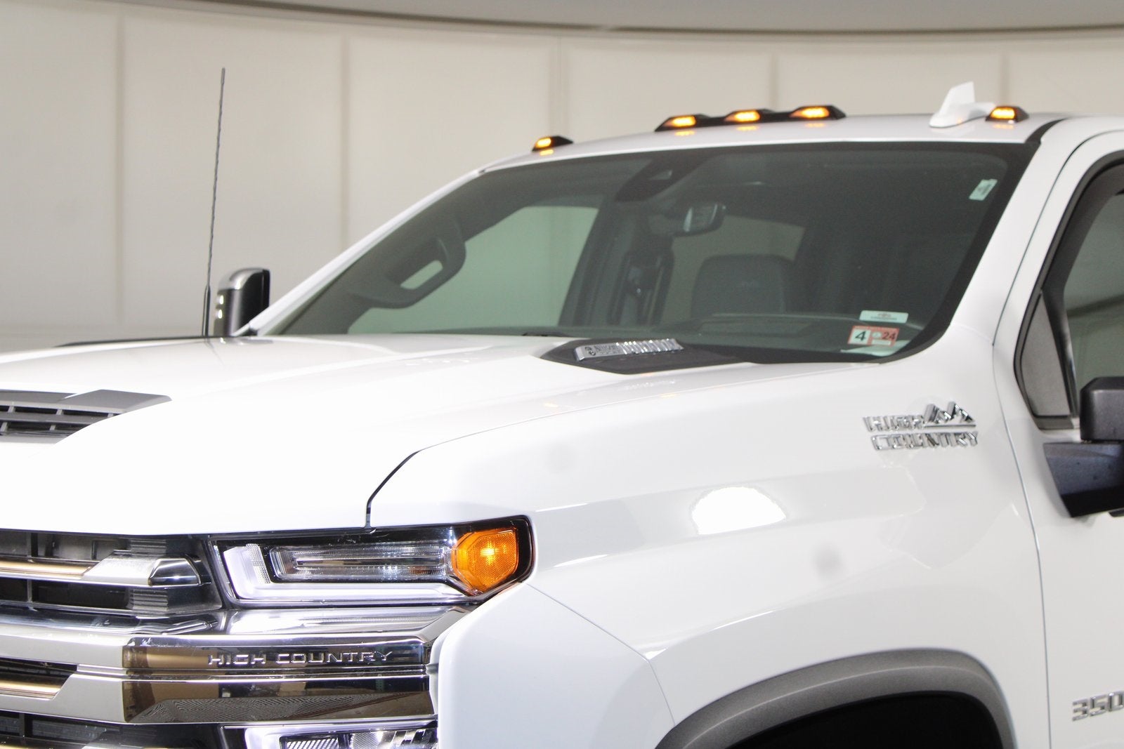 2023 Chevrolet Silverado 3500HD High Country