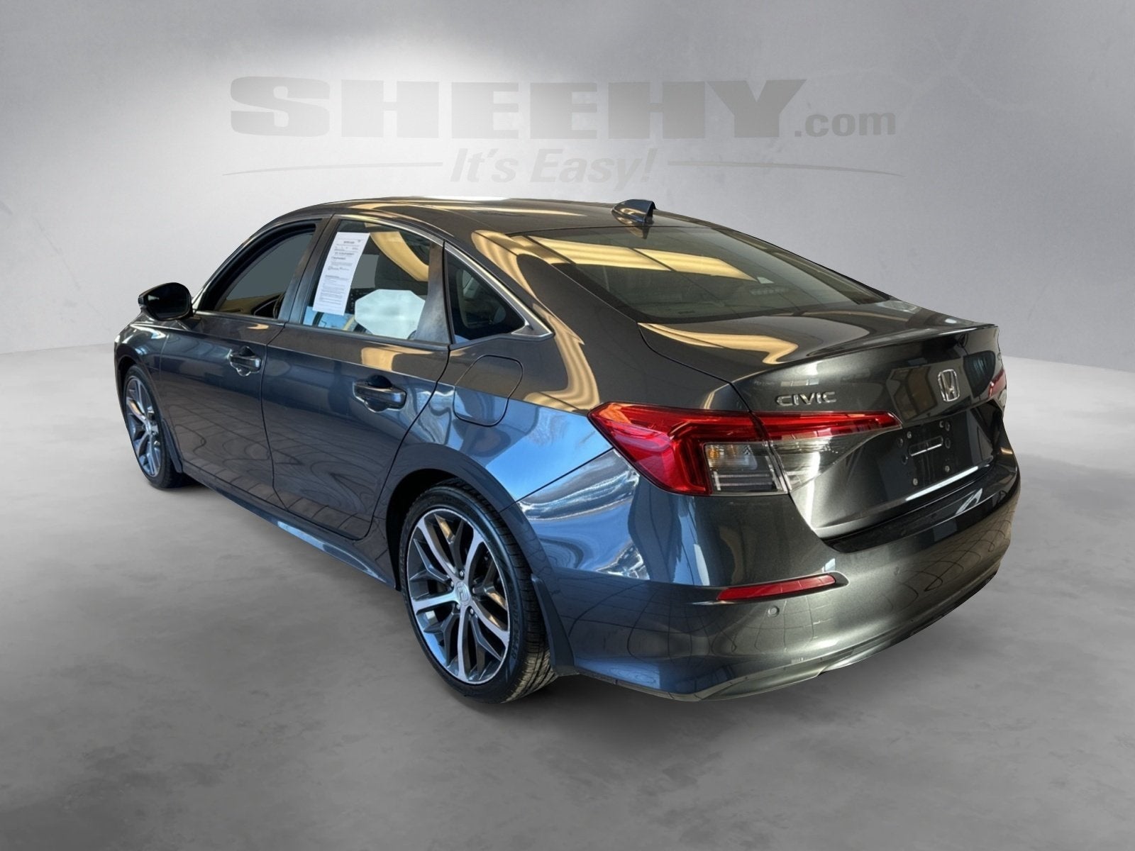 2022 Honda Civic Touring