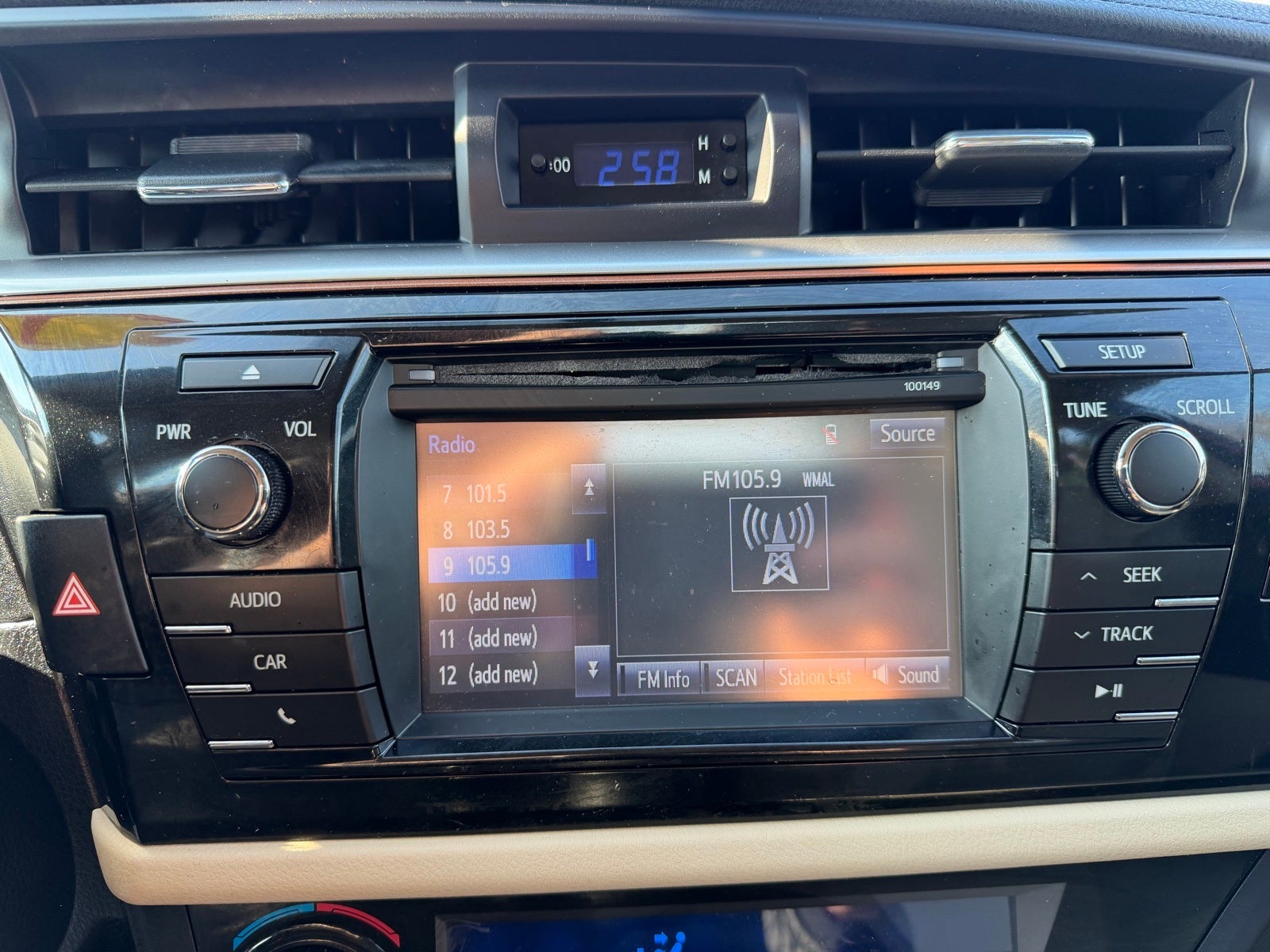 2015 Toyota Corolla LE