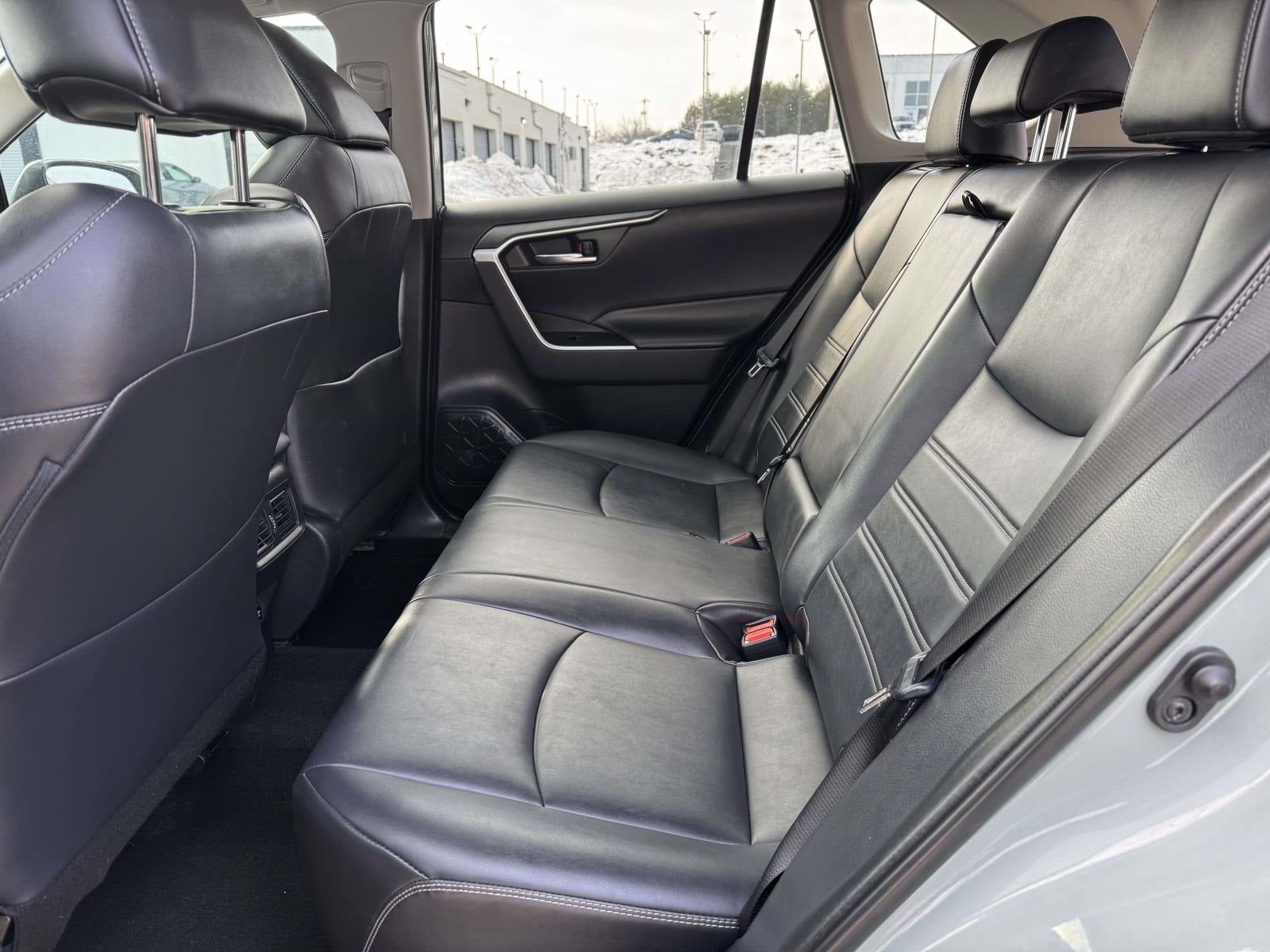 2020 Toyota RAV4 XLE Premium