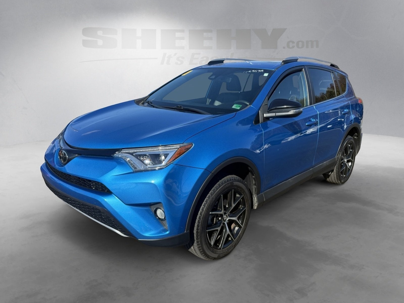 2018 Toyota RAV4 SE
