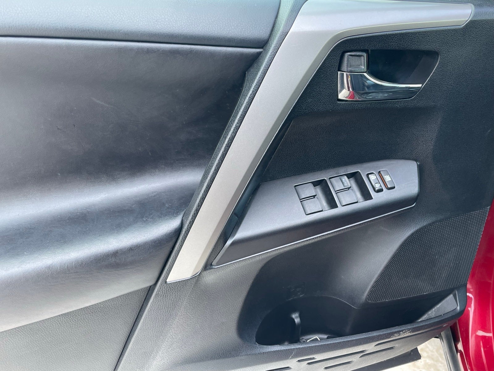 2018 Toyota RAV4 Adventure