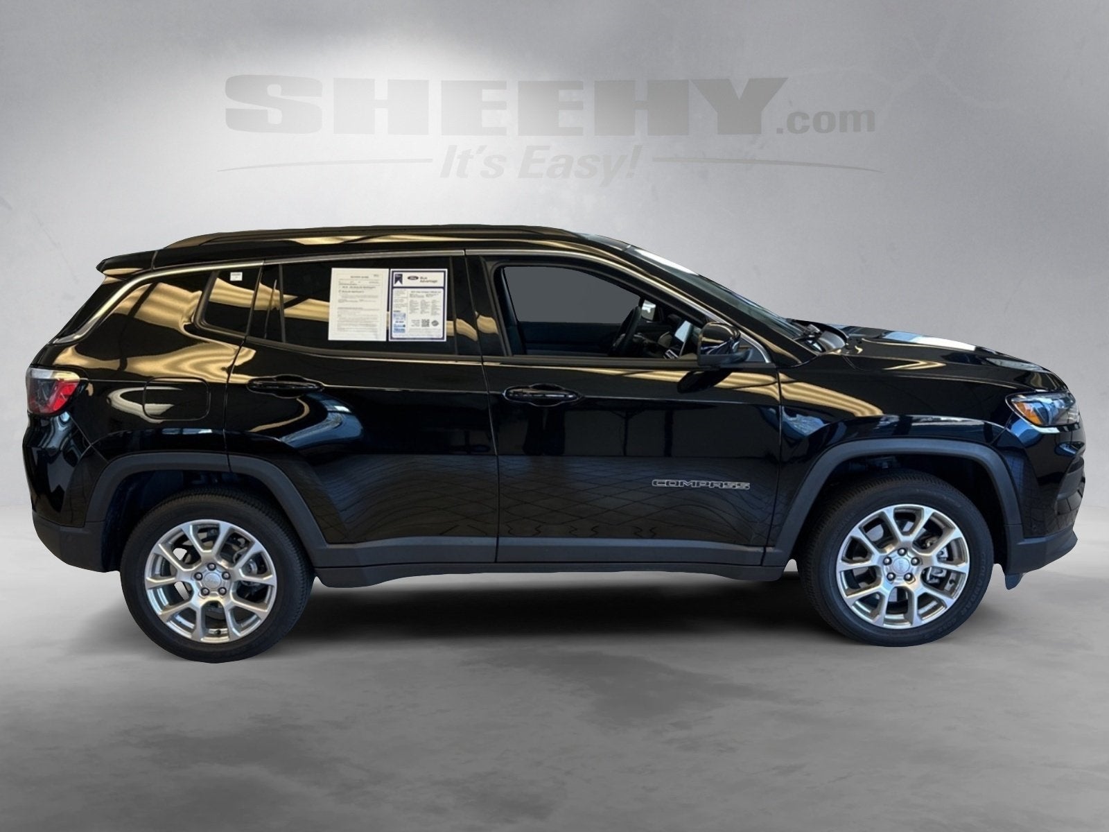 2024 Jeep Compass Latitude Lux