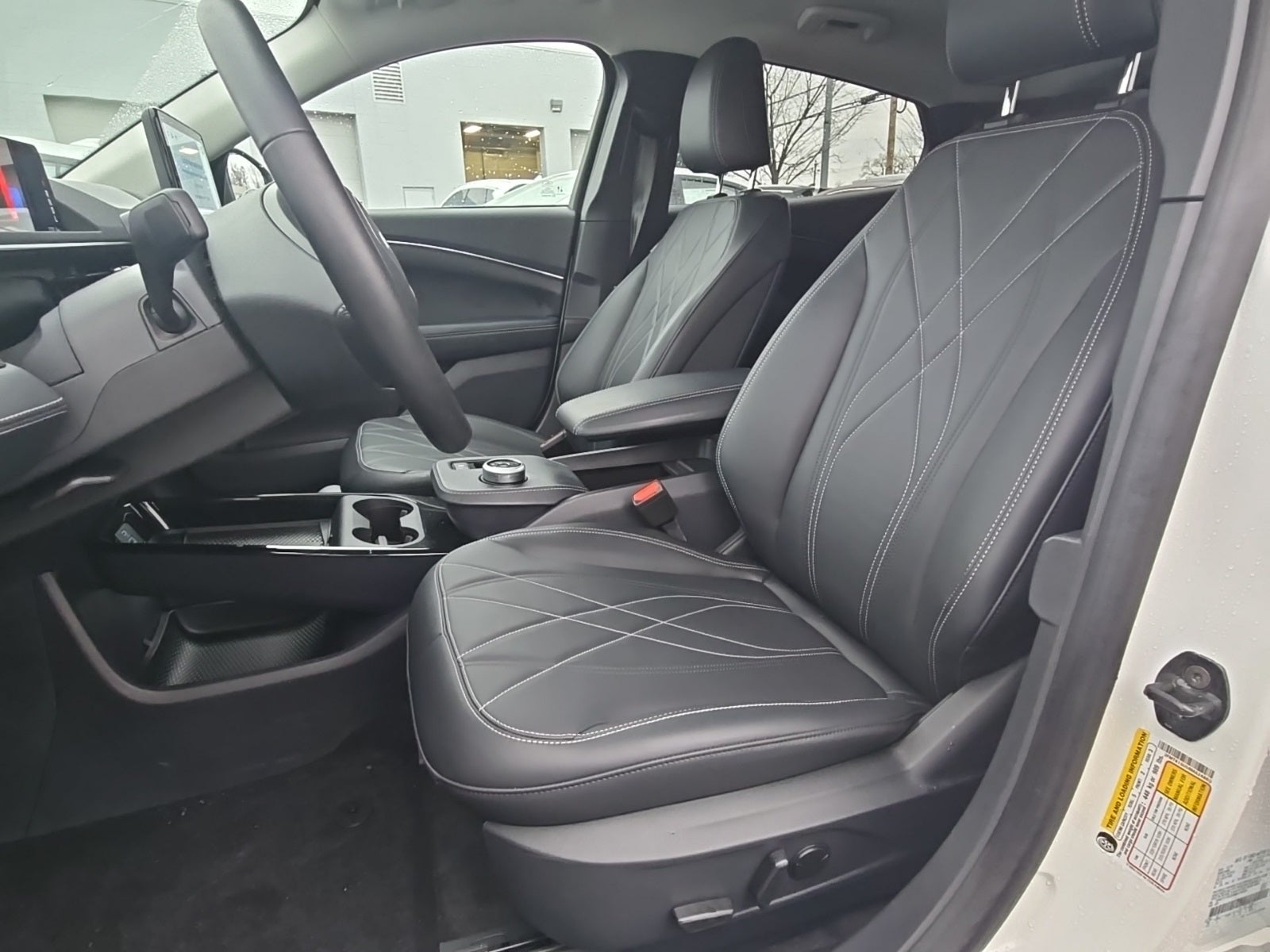 2024 Ford Mustang Mach-E Select