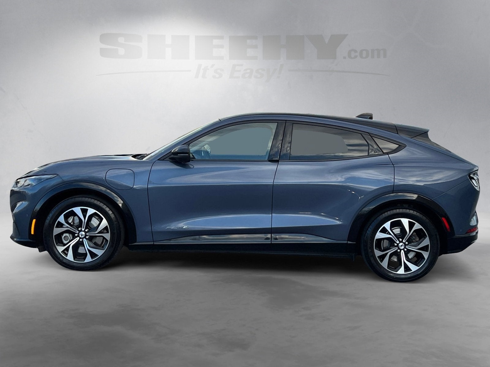 2021 Ford Mustang Mach-E Premium