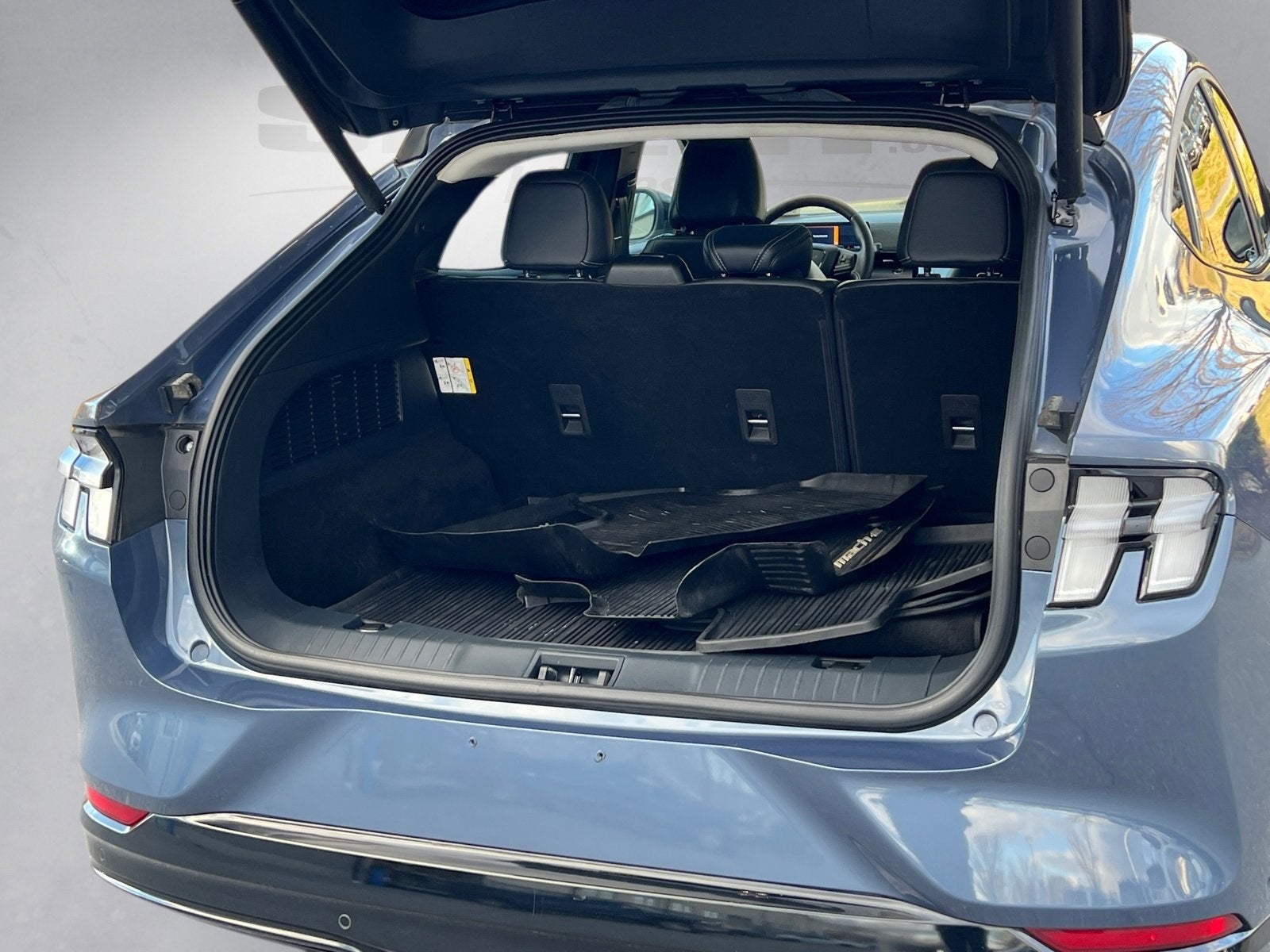 2021 Ford Mustang Mach-E Premium