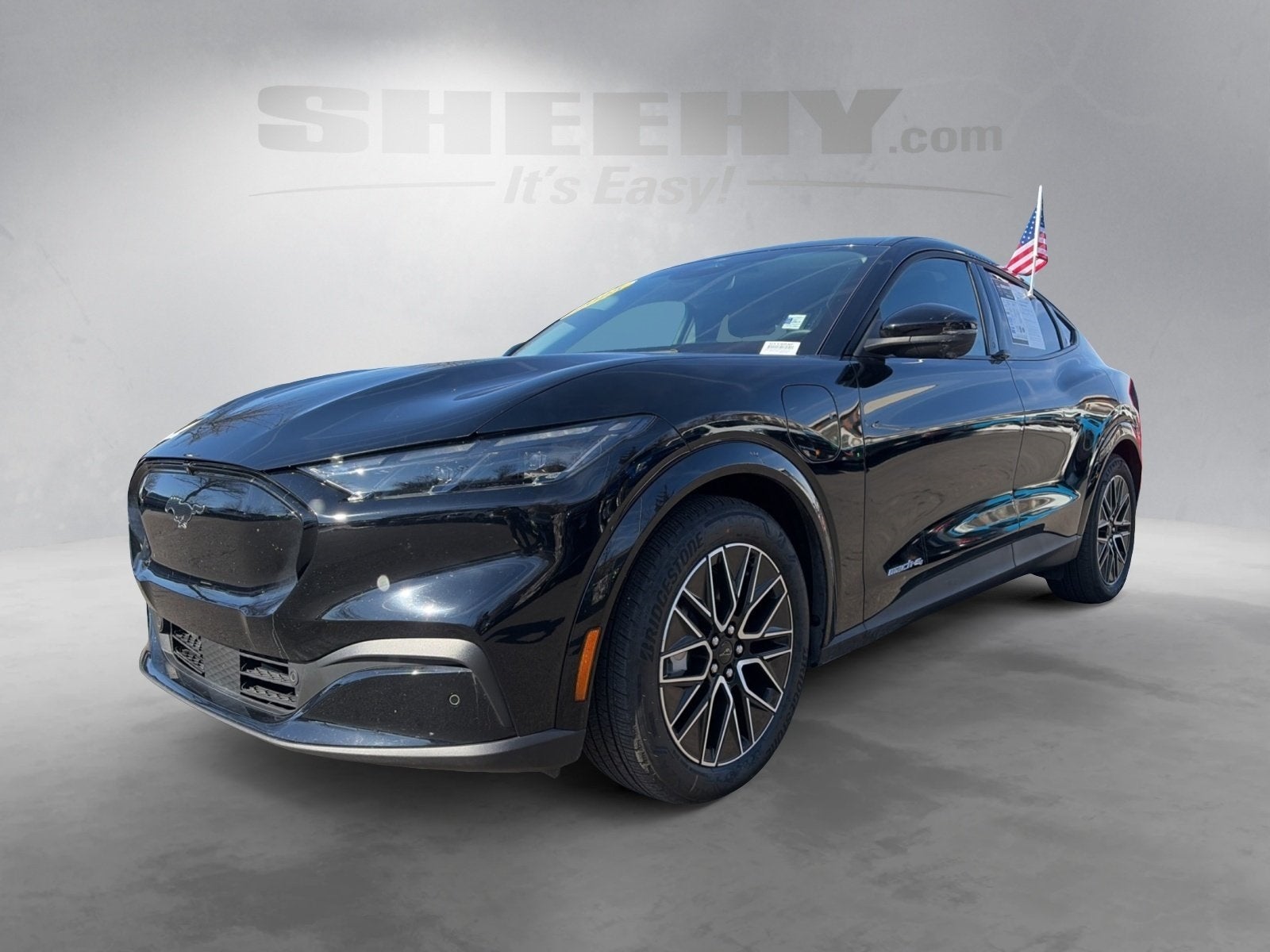 2025 Ford Mustang Mach-E Premium