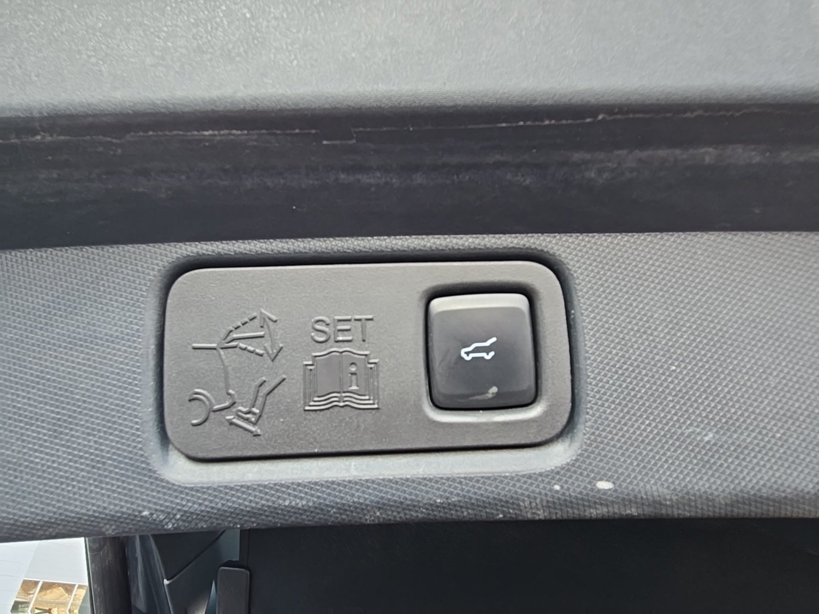 2022 Ford Mustang Mach-E Premium