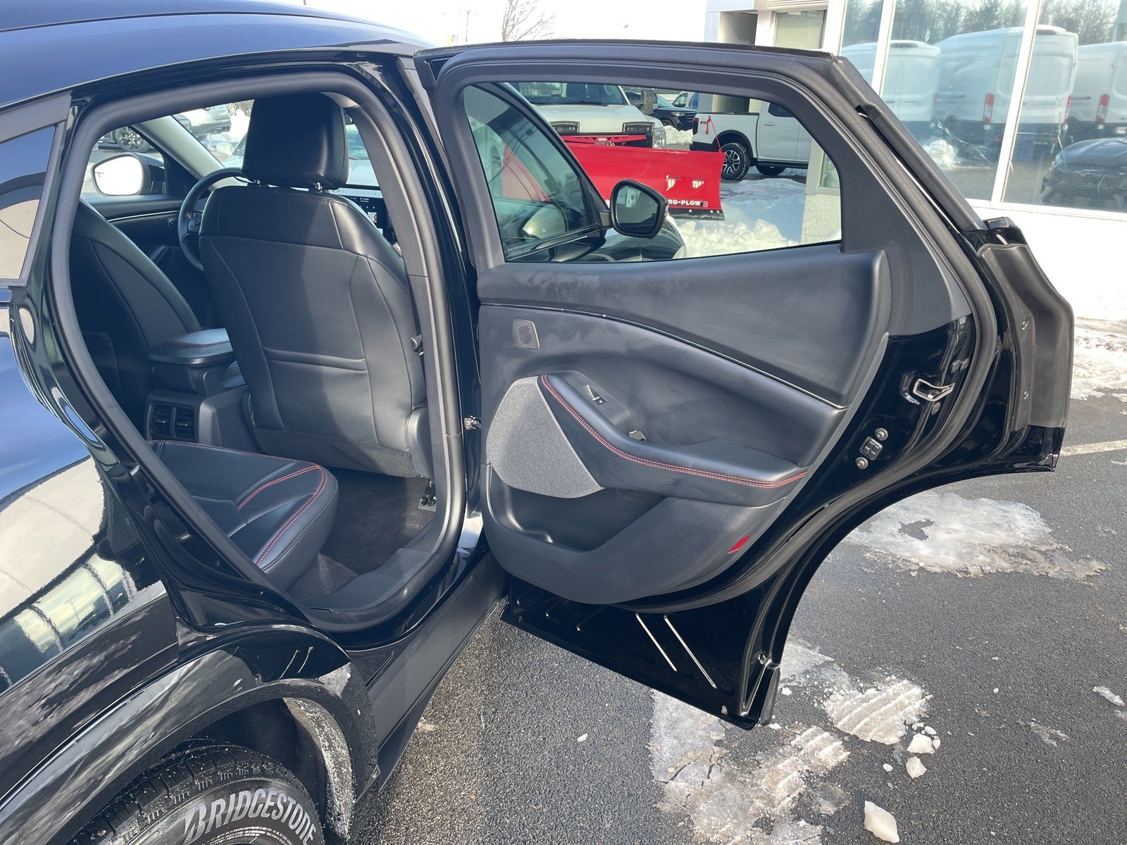 2025 Ford Mustang Mach-E Premium