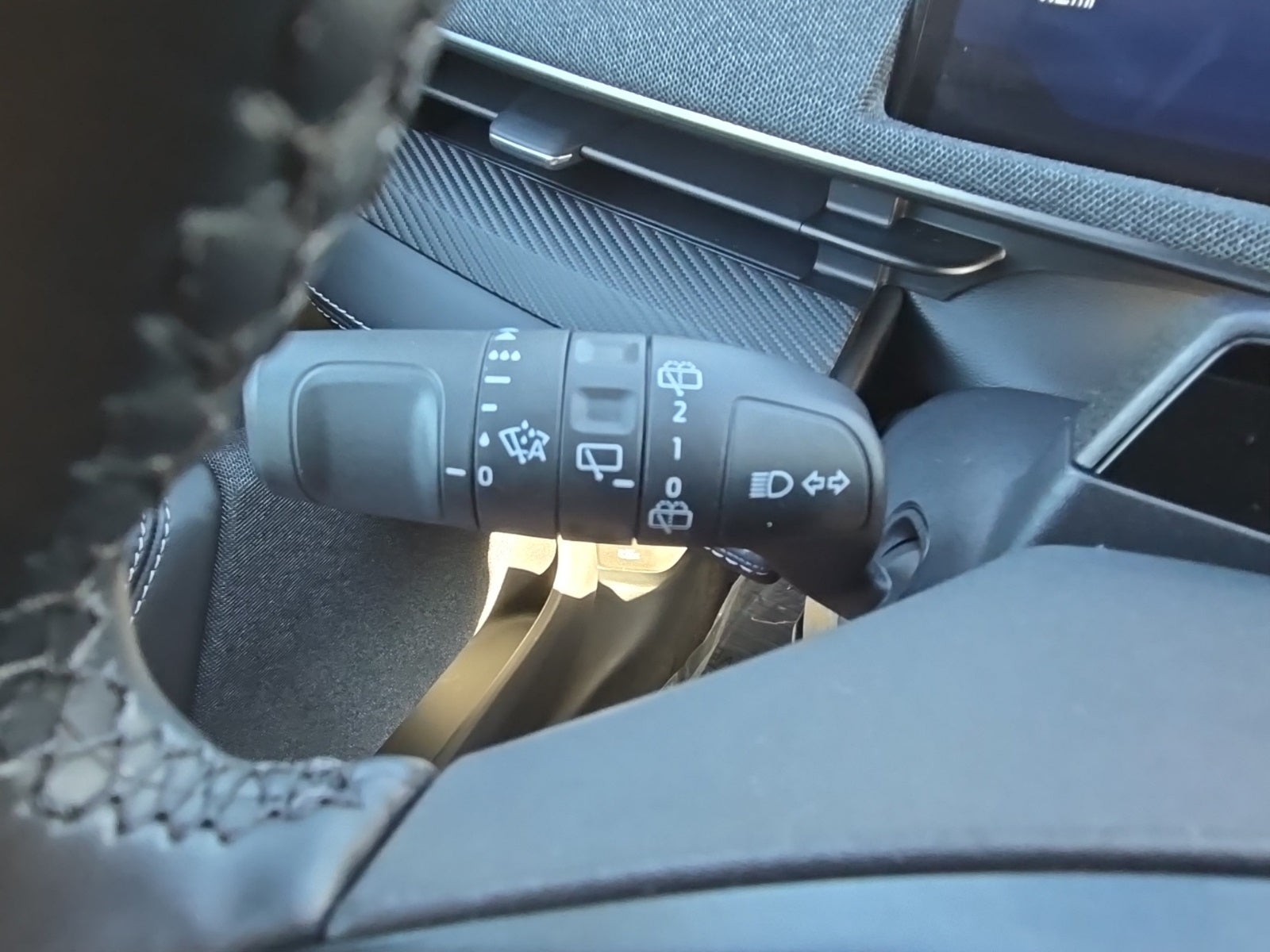 2025 Ford Mustang Mach-E Premium 88KWH Extended Range Battery