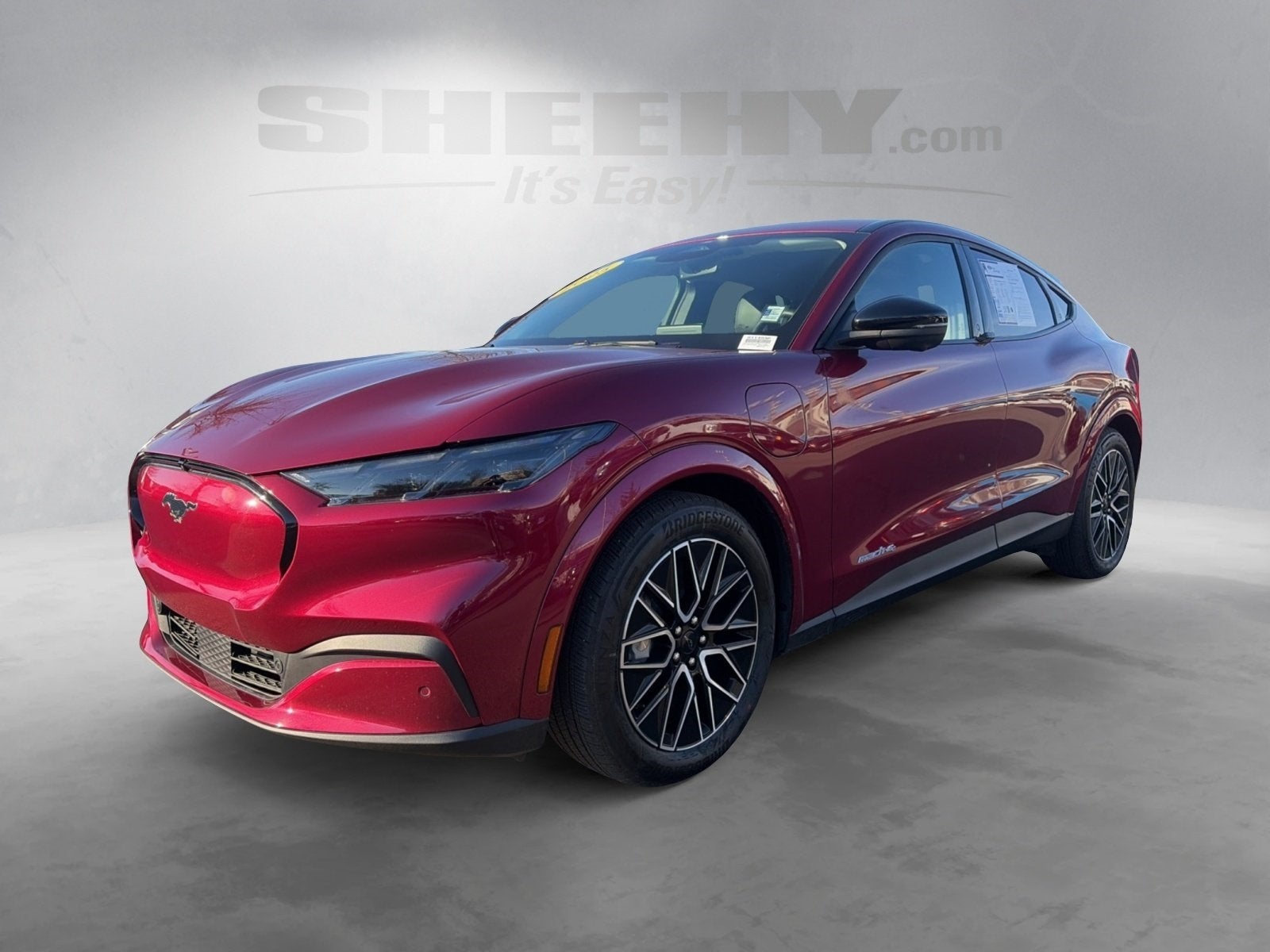 2025 Ford Mustang Mach-E Premium