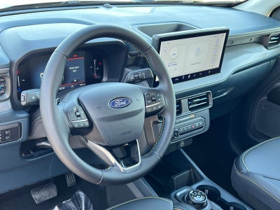 2025 Ford Maverick Lobo Standard