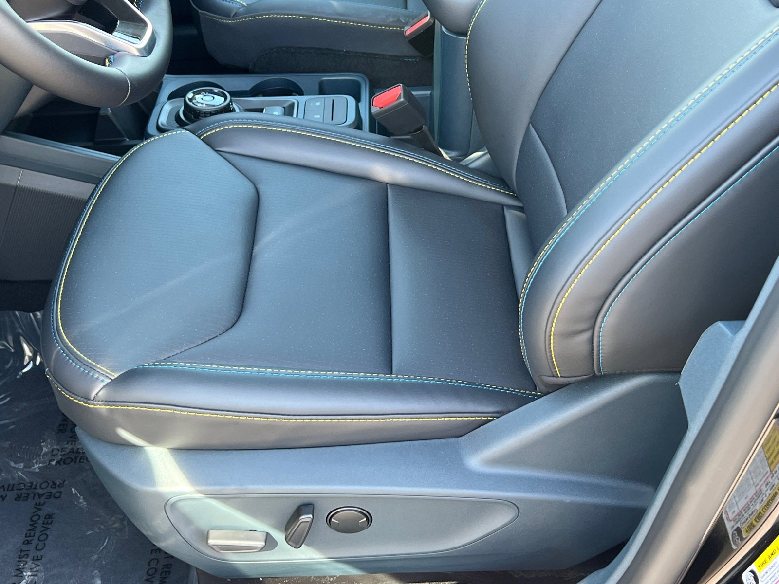 2025 Ford Maverick Lobo Standard