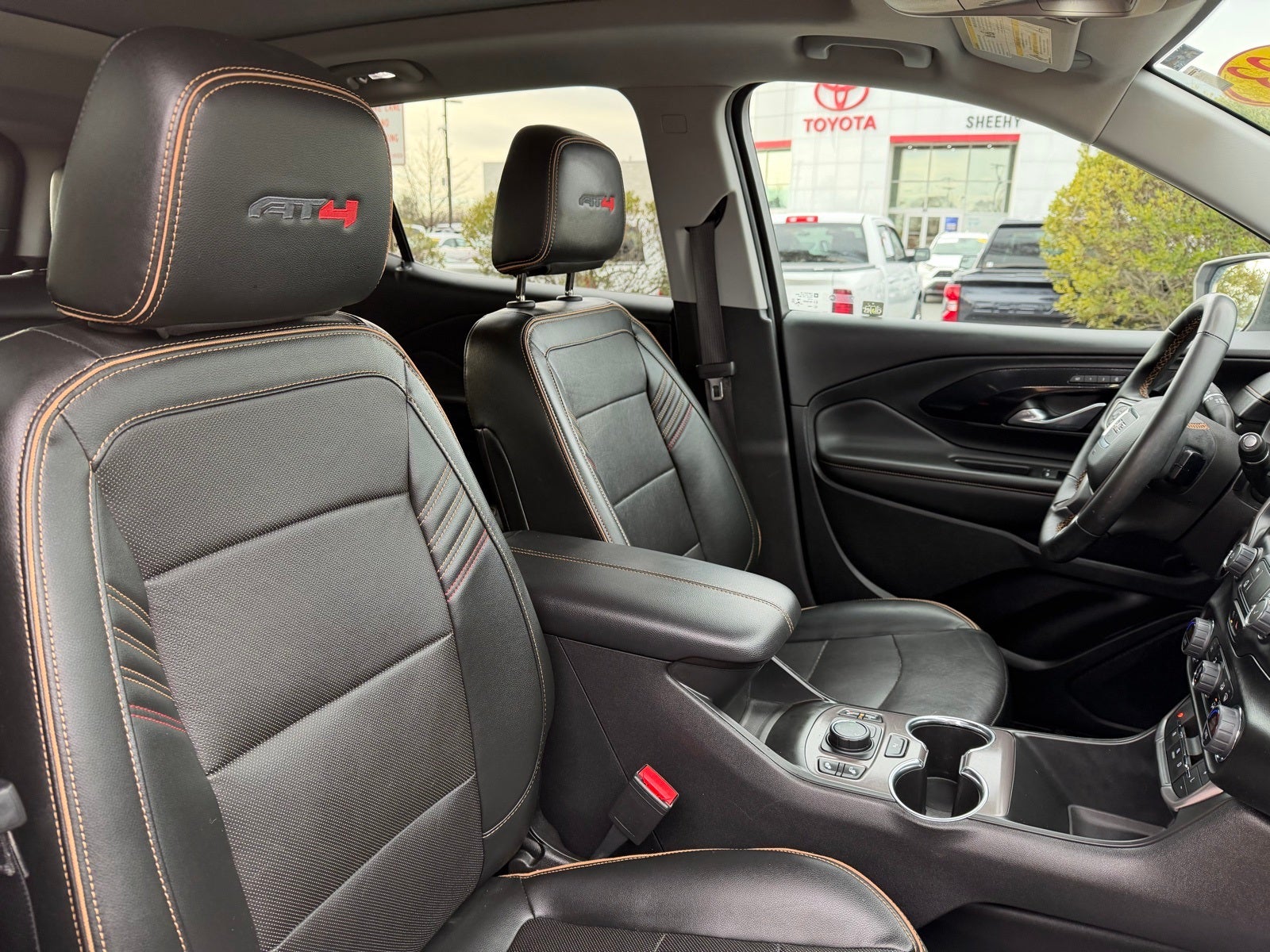 2023 GMC Terrain AT4