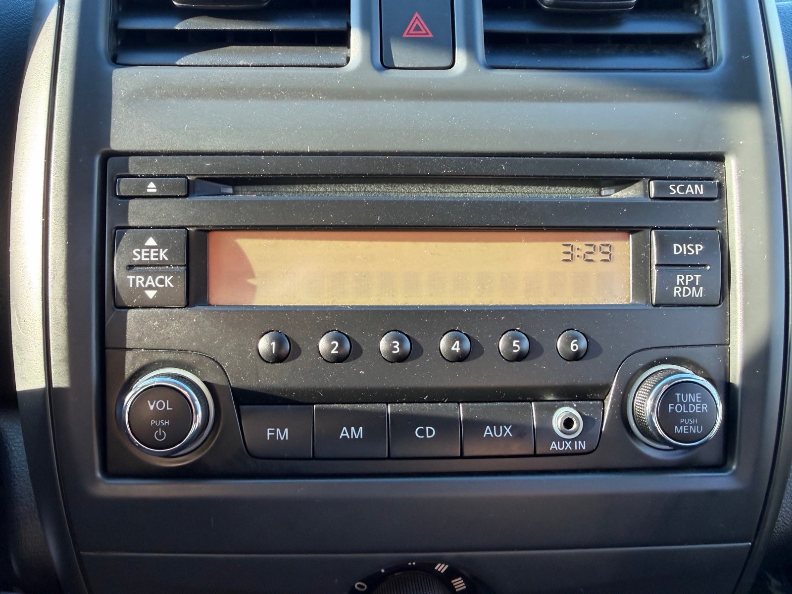 2015 Nissan Versa 1.6 S Plus