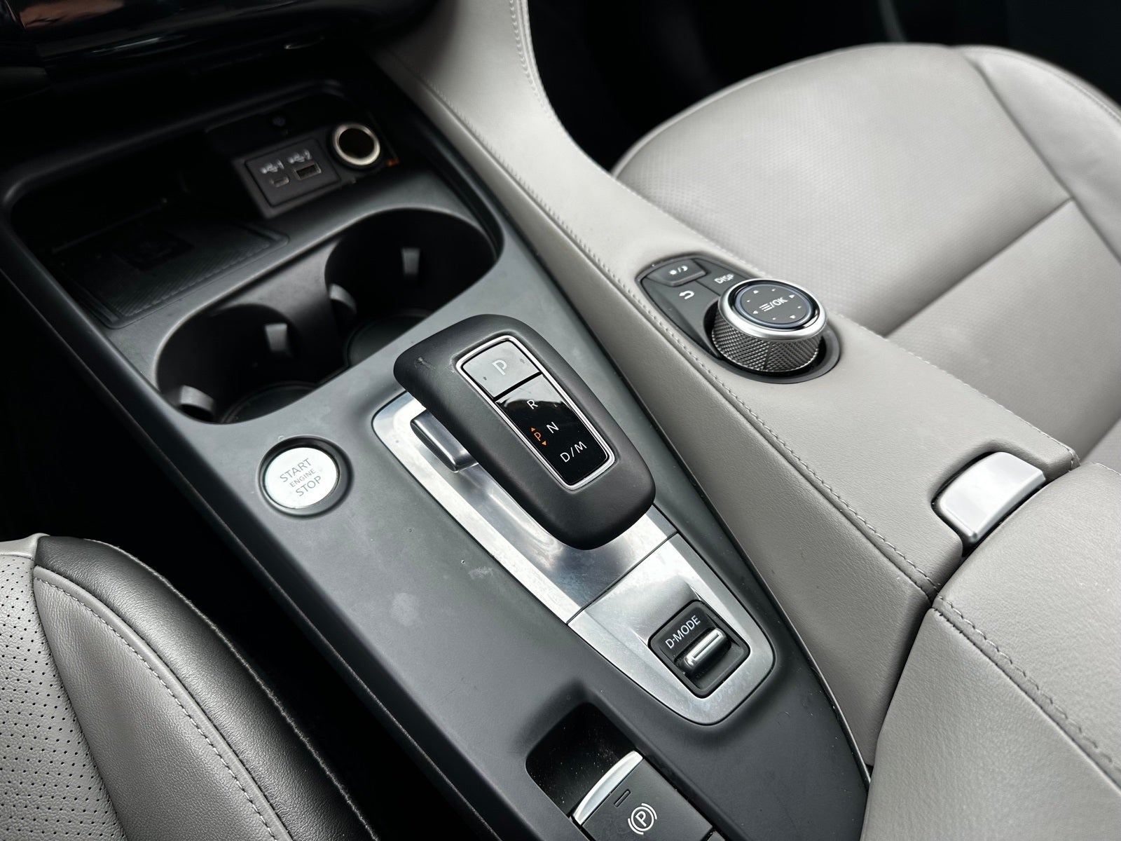 2025 INFINITI QX50 LUXE