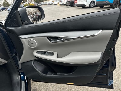 2025 INFINITI QX50 LUXE