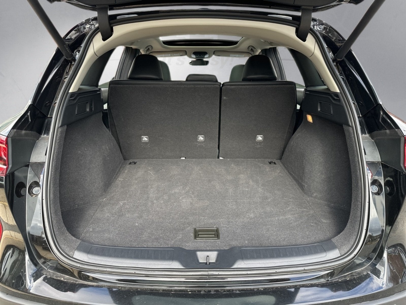 2025 INFINITI QX50 LUXE