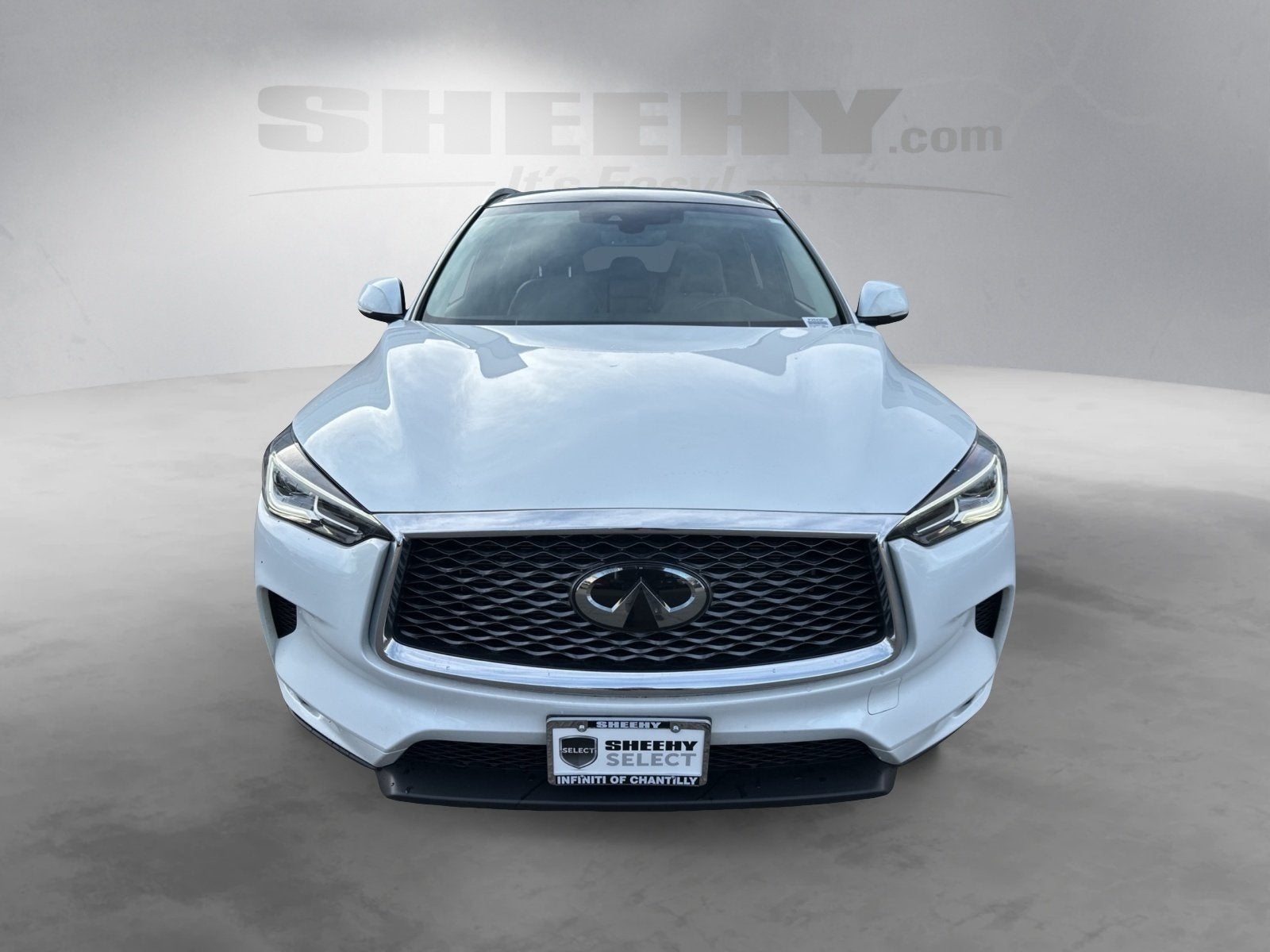 2023 INFINITI QX50 LUXE