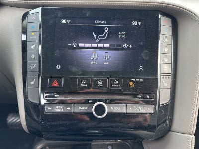 2023 INFINITI QX50 LUXE