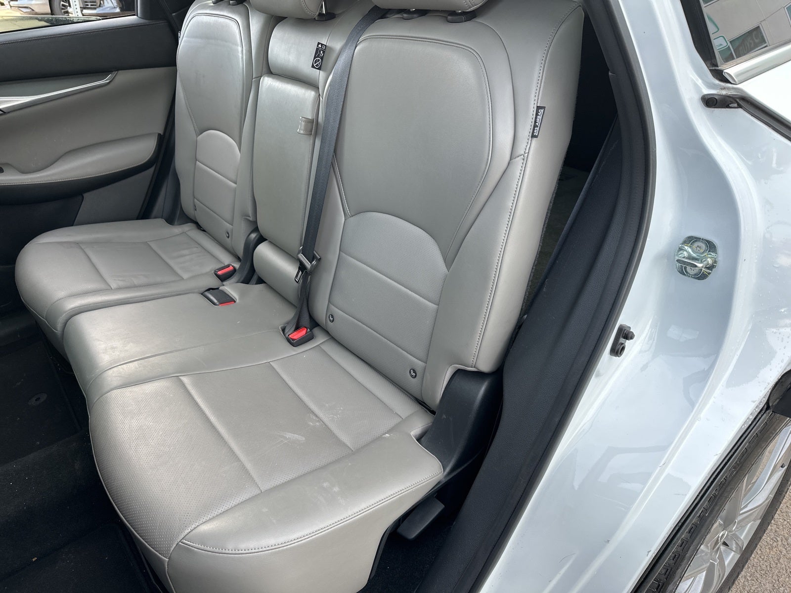 2023 INFINITI QX50 LUXE