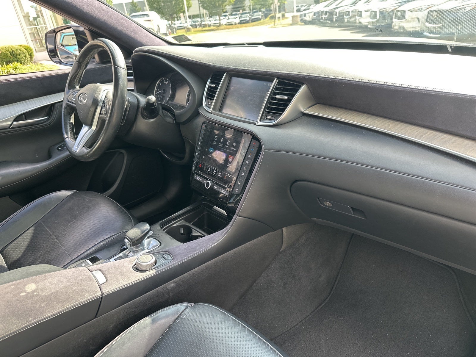 2019 INFINITI QX50 ESSENTIAL