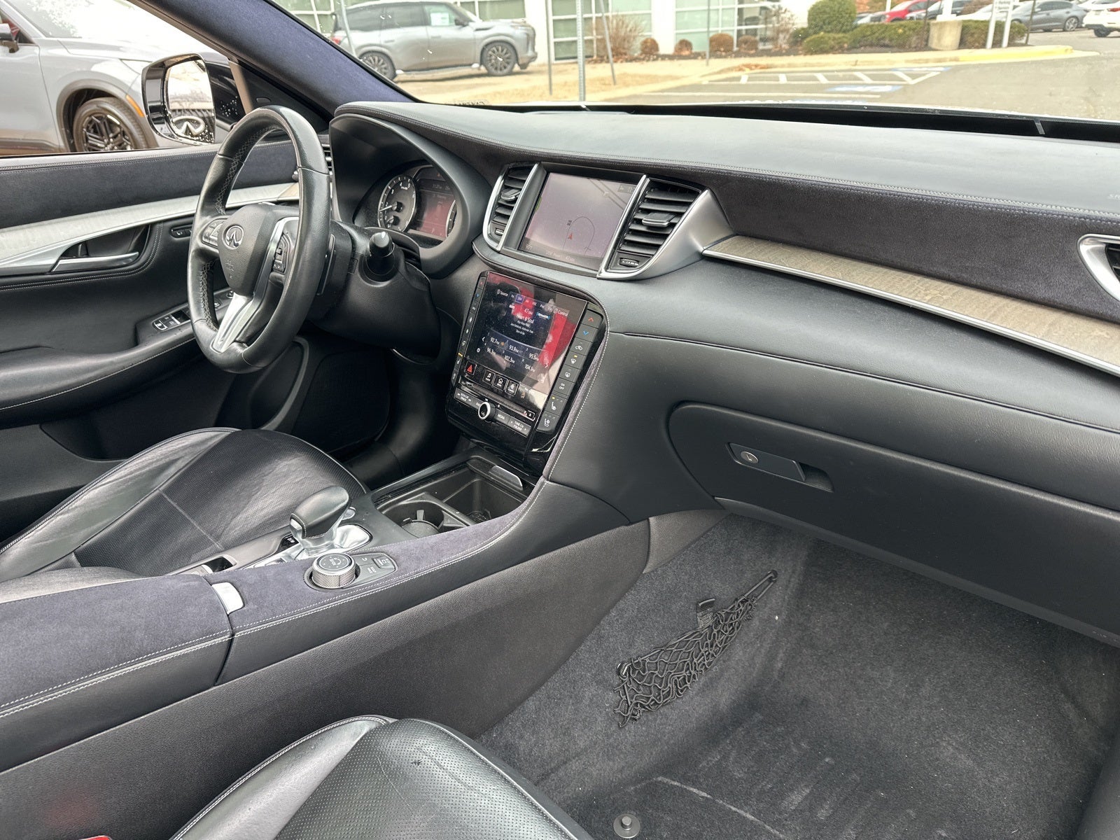 2019 INFINITI QX50 ESSENTIAL