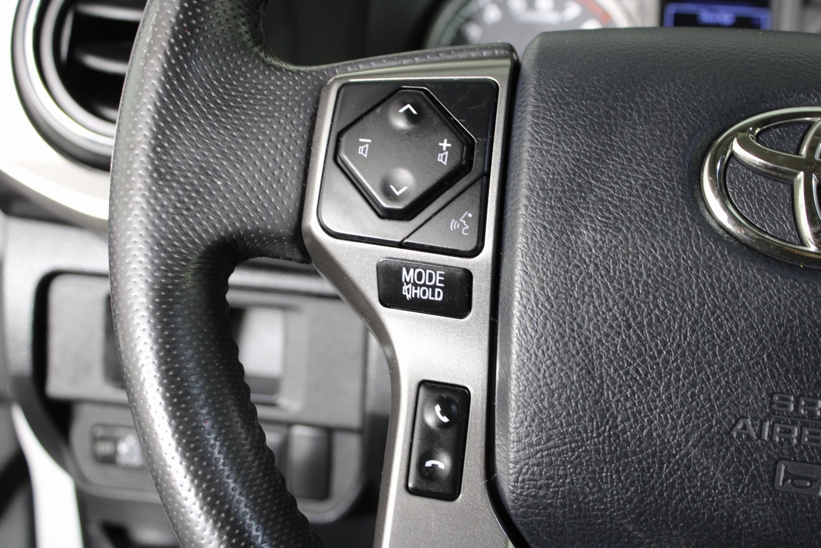 2018 Toyota Tacoma SR5 V6