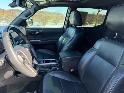 2022 Toyota Tacoma TRD Sport V6