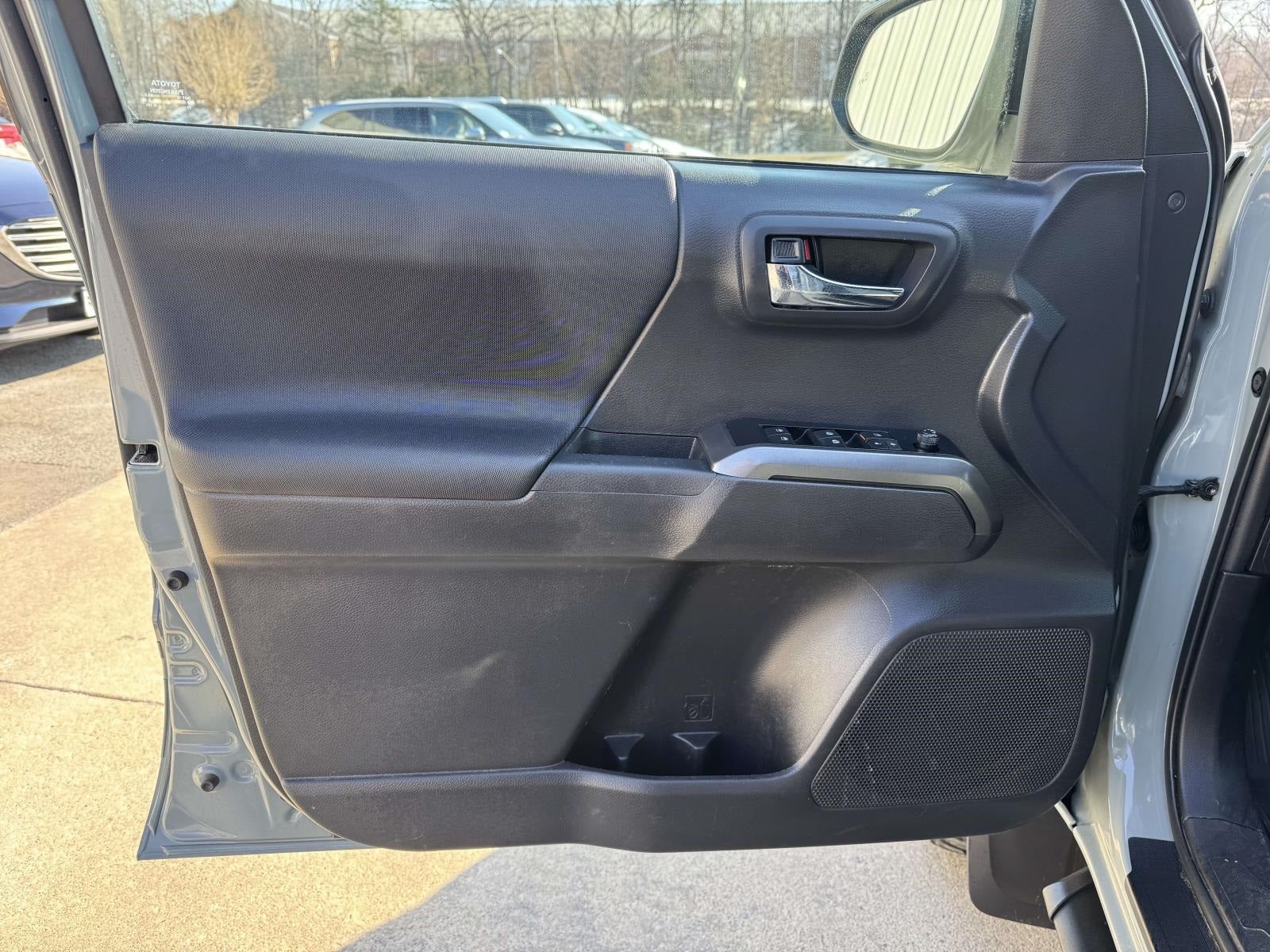 2023 Toyota Tacoma TRD Sport V6