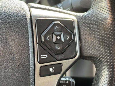 2017 Toyota Tacoma SR5 V6