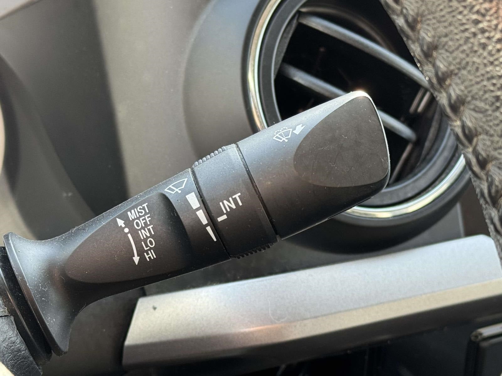 2017 Toyota Tacoma SR5 V6