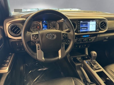 2022 Toyota Tacoma Limited V6