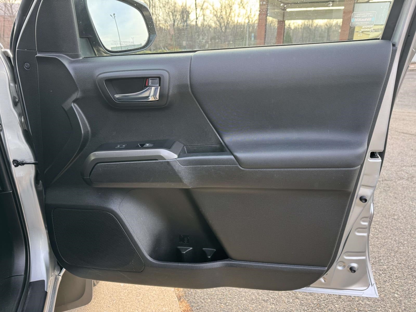 2022 Toyota Tacoma TRD Sport V6