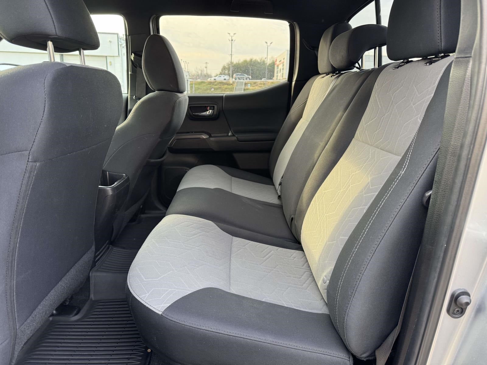 2022 Toyota Tacoma TRD Sport V6