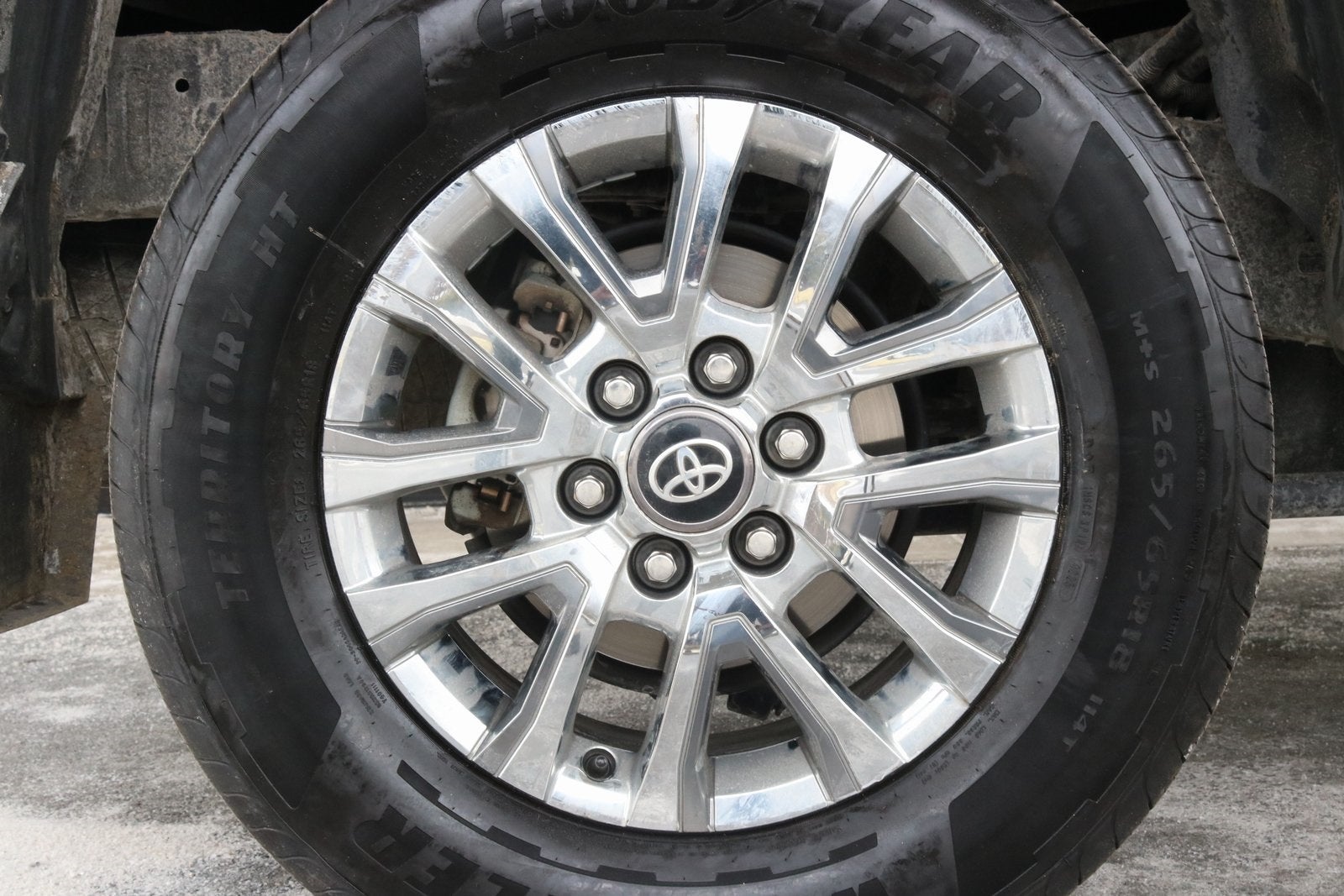 2024 Toyota Tacoma Limited