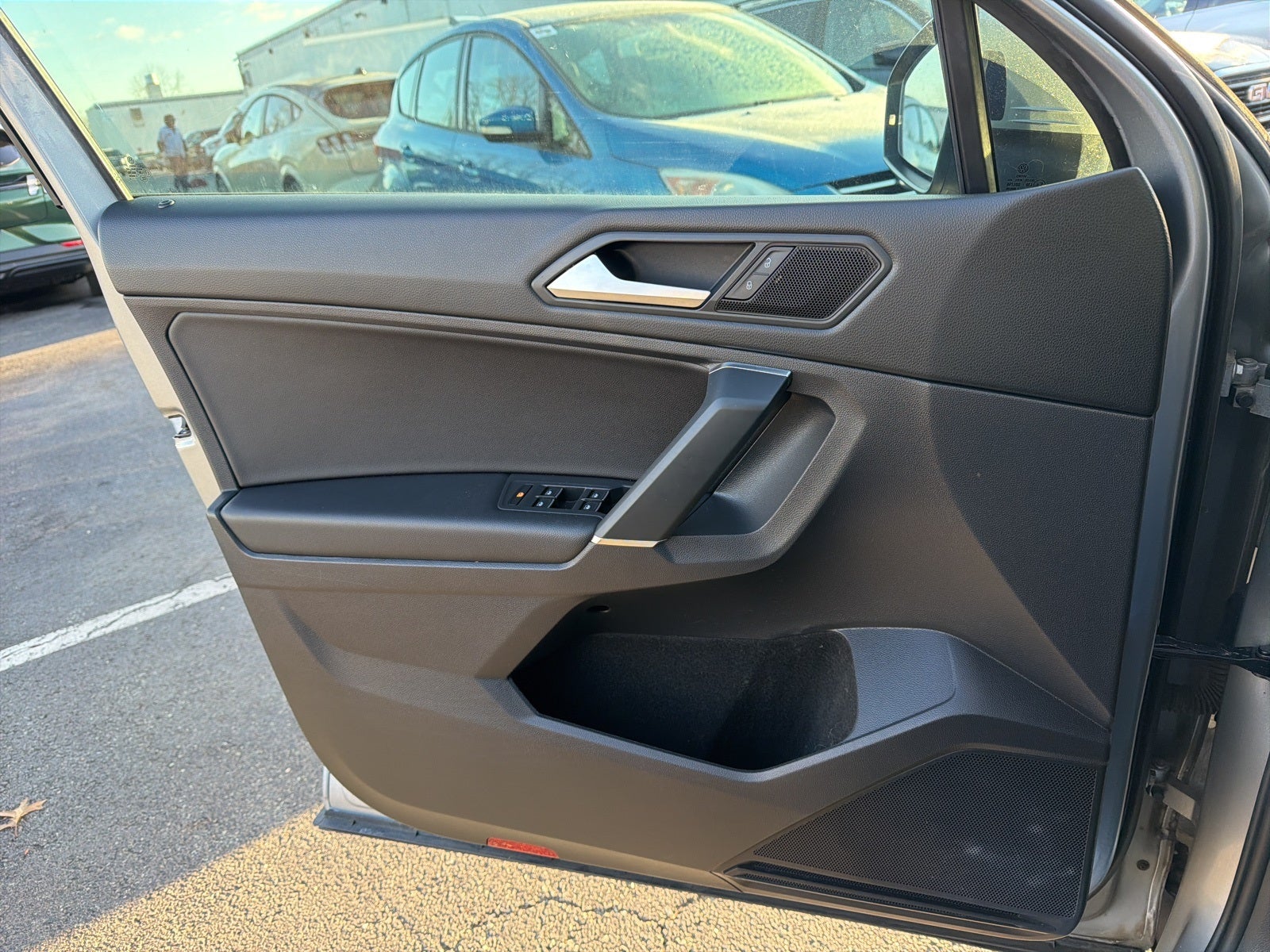 2020 Volkswagen Tiguan 2.0T SE 4Motion