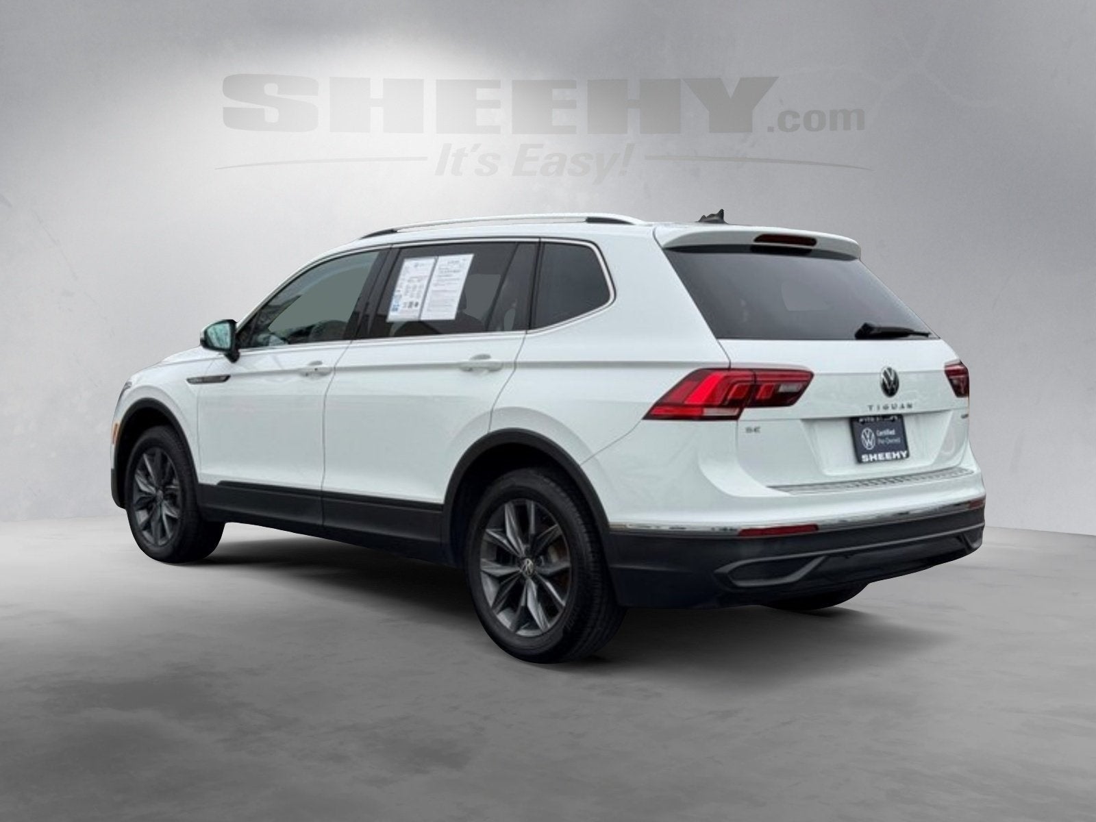 2022 Volkswagen Tiguan 2.0T SE