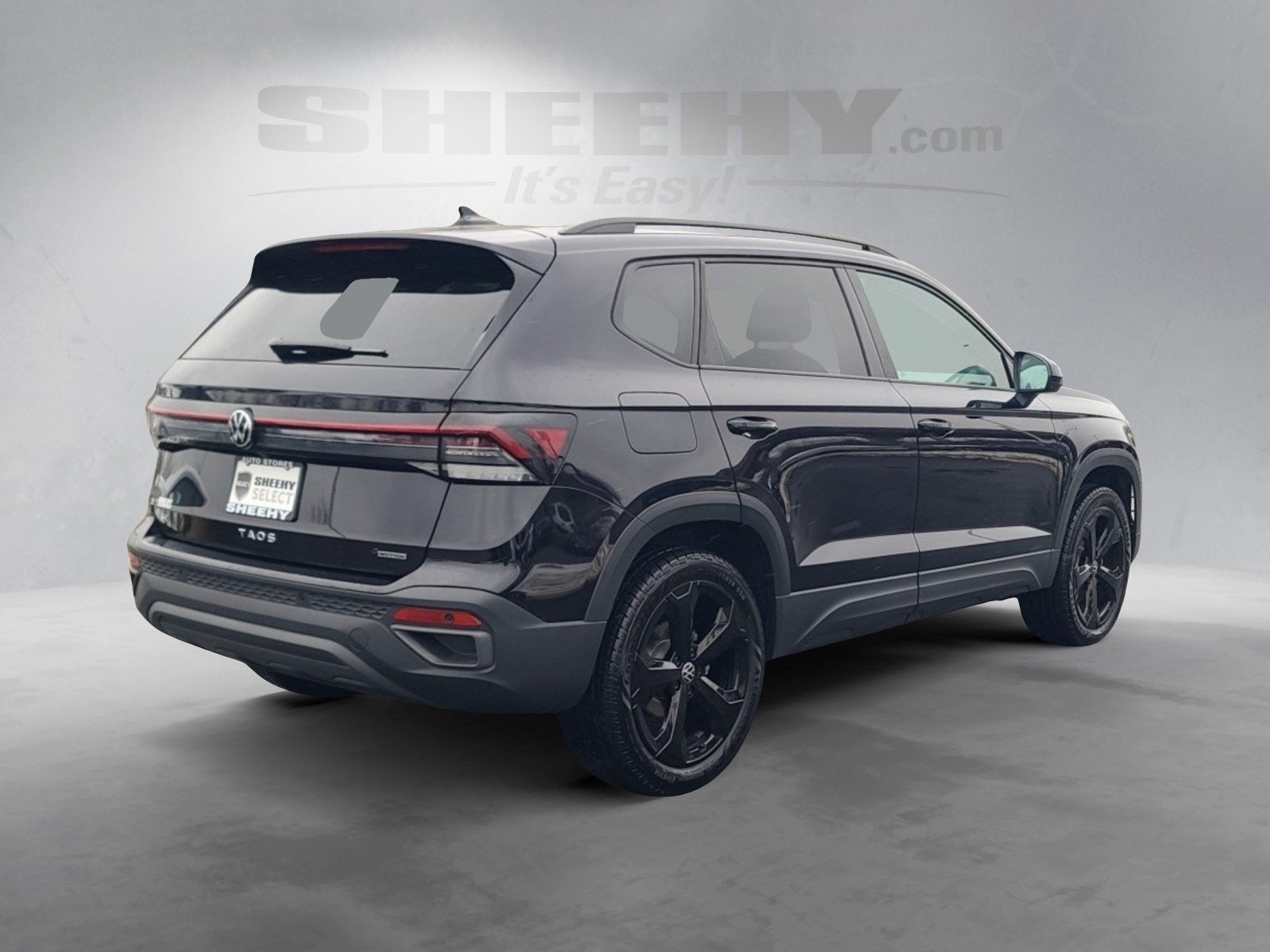 2025 Volkswagen Taos 1.5T SE Black