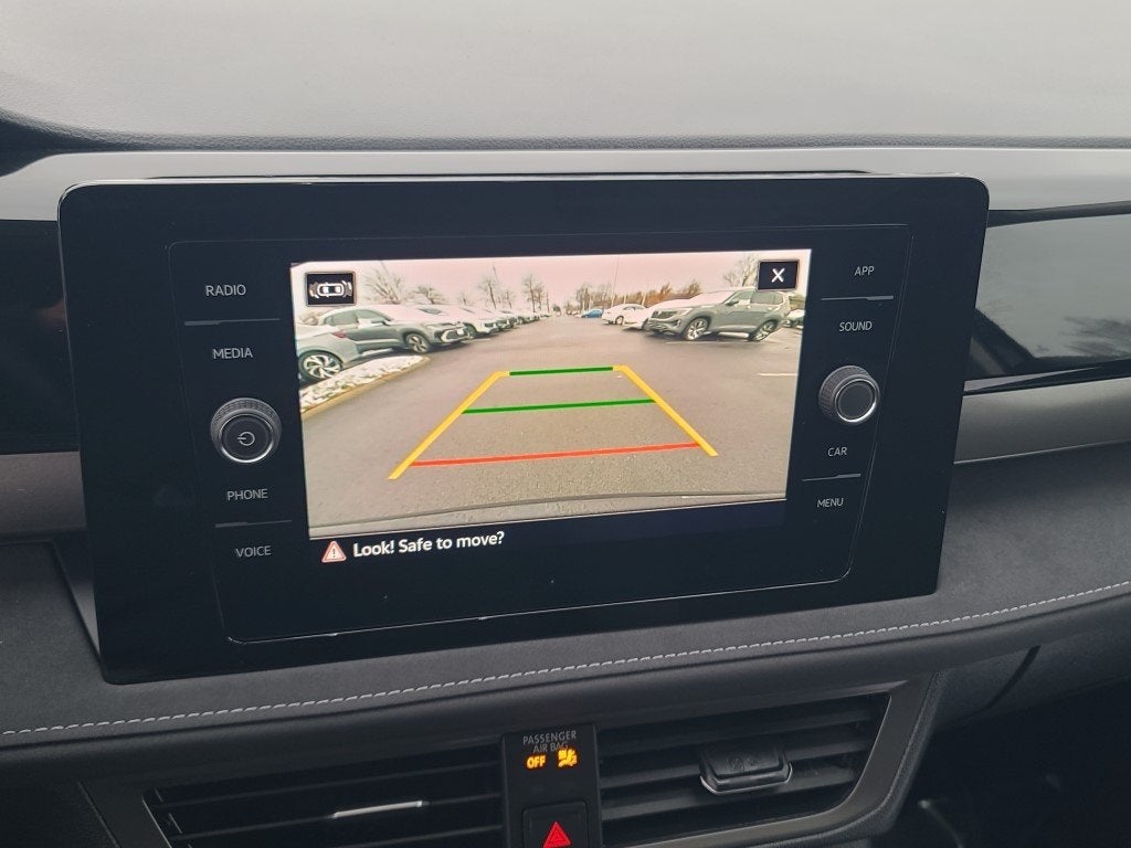 2025 Volkswagen Taos 1.5T SE Black